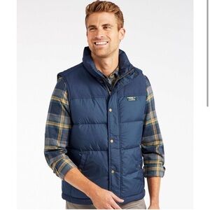 LL Bean Men’s Mountain Classic Downtek Puffer Vest 505274 Size M Navy Blue